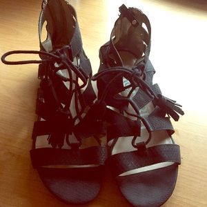 Sam and Libby stylish sandels❗️❗️